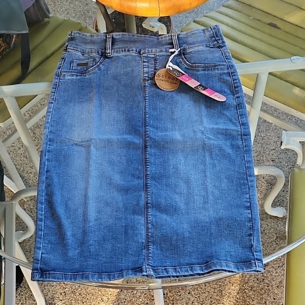 New W Tags The Esteez 'Boston' Vintage Blue Denim Jean Skirt Size 2